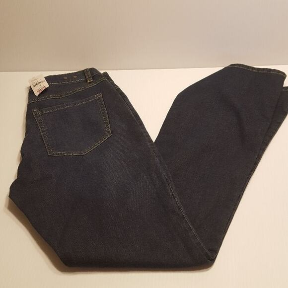 Cabi Womens 6 Jeans Denim Style 120 Galaxy Wash Curby Boot New with tags - Picture 1 of 8